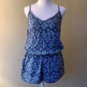 Hollister Blue Patterned Romper w/ Adjustable Spaghetti Strap Size L